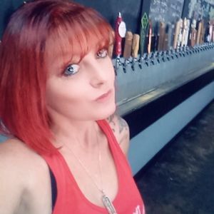 Meet your Posher, Carrie